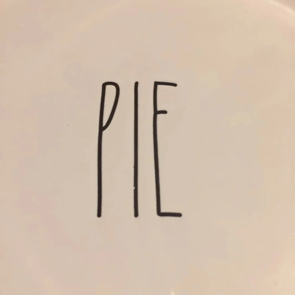 NWT Rae Dunn PIE Dish Plate Thanksgiving Dessert